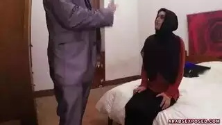 أسخن فيديو بورن عربي حكاية و نيك من زب أبيض كبير في كس مولع