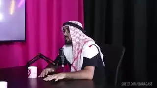 شقية امتصت كسها، ولها ثدي لذيذ على قضيب العربي وتترك كل اللعاب شاهد ما حدث على طاقم بورا مع إلكوير كارلوس وبرونا كارلوس (شاهد: شير/أحمر)