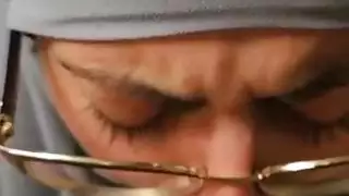 تجميع ربة البيت العربية ميا النقاب أغسطس