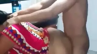امرأة هندية الملاعين مع عشيقها