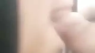 زوجة جزائرية تمص زب المدير في مكتبه