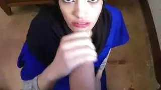 لطيف في سن المراهقة العربية بينيلوب نائب الرئيس تمتص الديك للتعليم
