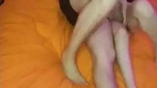 الجسد الرائع من الأخت الموحدة يثيرني