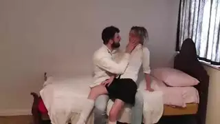 سكس مترجم نيك اختي من كسها الوردي