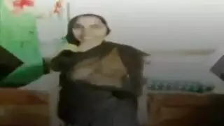 Xnxx الصومالي كبير