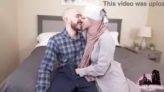 زوجة الوزراء العربية زوجة حارسها الشخصي
