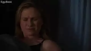 مشاهد جنسية من مسلسل مترجم للعربية