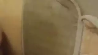 نيك شرموطة بنظارة ام بزاز جامد