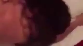 فتاة عربية كبيرة الحمار