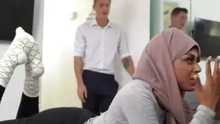 الفتاة العربية الأبنوس الساخنة مارس الجنس من قبل زوجها ميلو بلايز