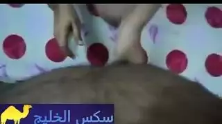 راجل زبة صغير ينيك شرموطة في طيزها الطرية